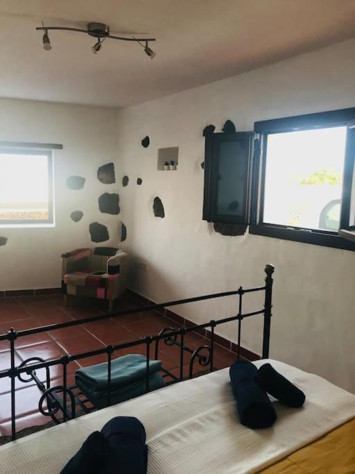 Coqueto Apartamento En El Cuchillo Тинахо Экстерьер фото